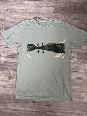 Pacific Trail Men's Sage Green Graphic Tee